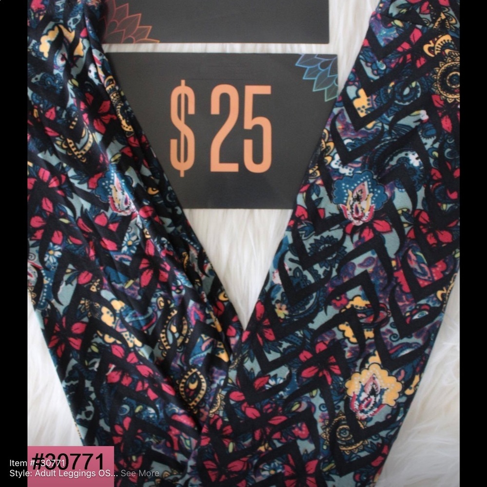⬇️⬇️ LuLaRoe Leggings - Picture 2 of 4